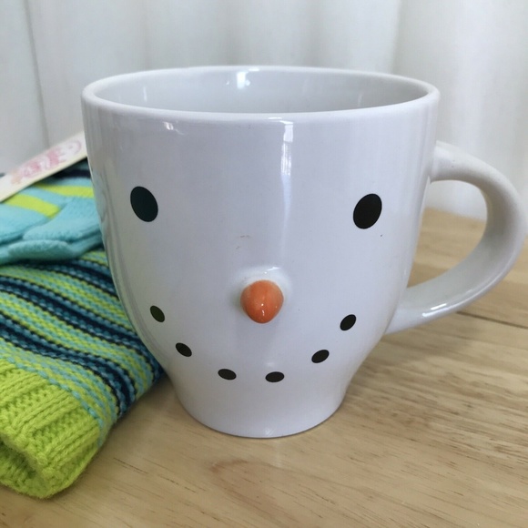 Snowman Mug and Hat Scarf Gloves - Winter Warm Up - Picture 5 of 8